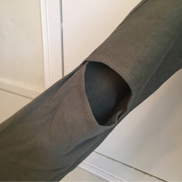 𝅺gymshark Khaki Green Box Utility Crop Sweater - Picture 10 of 11